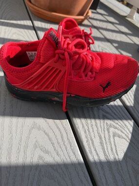 Puma Kids Red Mesh Lace-Up Sneakers